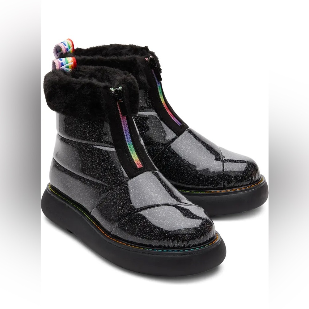 Tom’s Alpargata Mallow Black Glitter Rainbow Puffer Boot